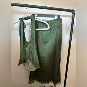 Butterfly and paisley print set